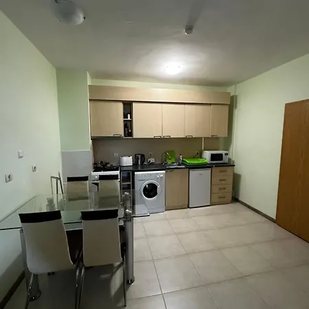 'oasis' Apartment, Nessebar Apartament