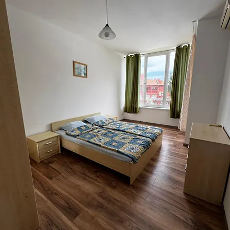 'oasis' Apartment, Nessebar Appartamento *