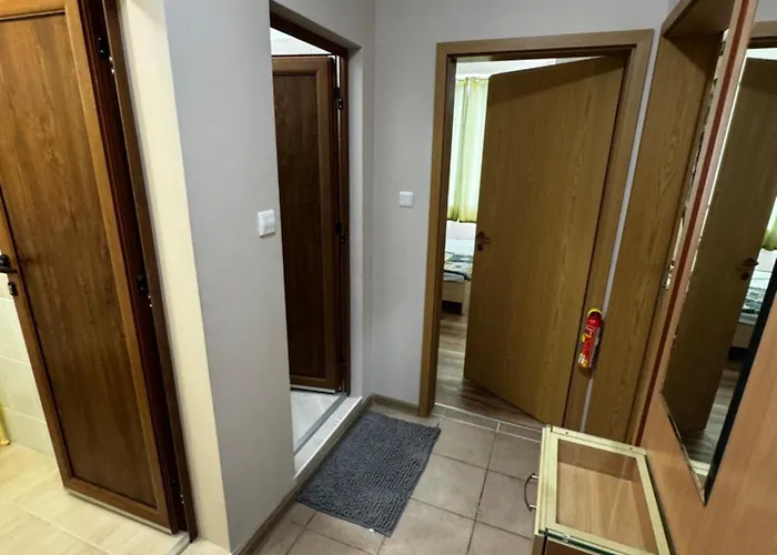 Апартаменты 'oasis' Apartment, Nessebar