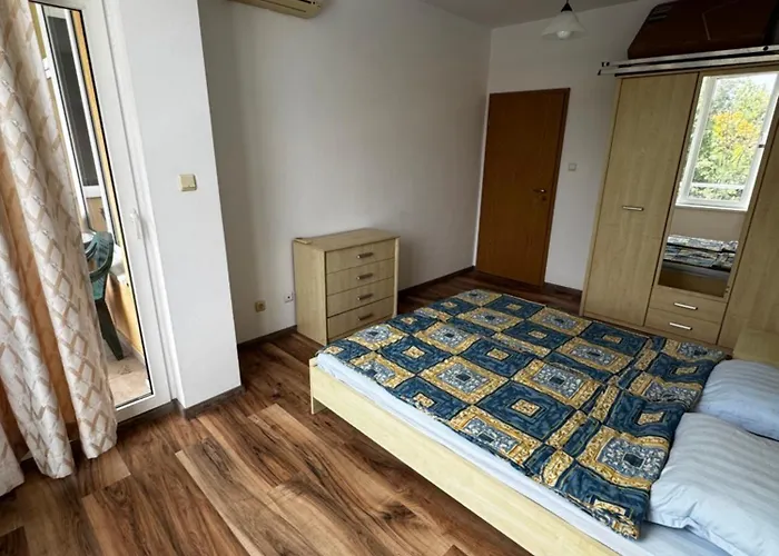 Апартаменты 'oasis' Apartment, Nessebar *
